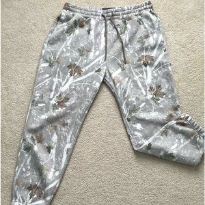 Camo Abercrombie Sweatpants: Size L